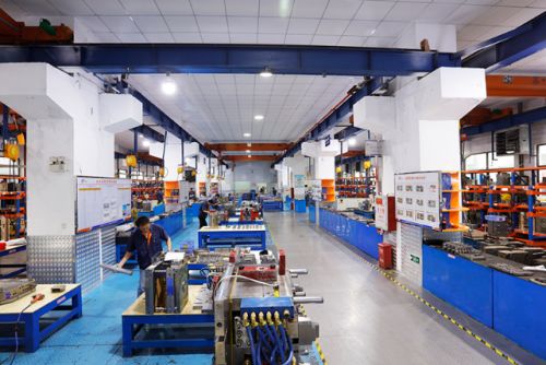 技术驱动产能升级 唯科模塑募资3亿加码智能制造，破解高端模具产能瓶颈